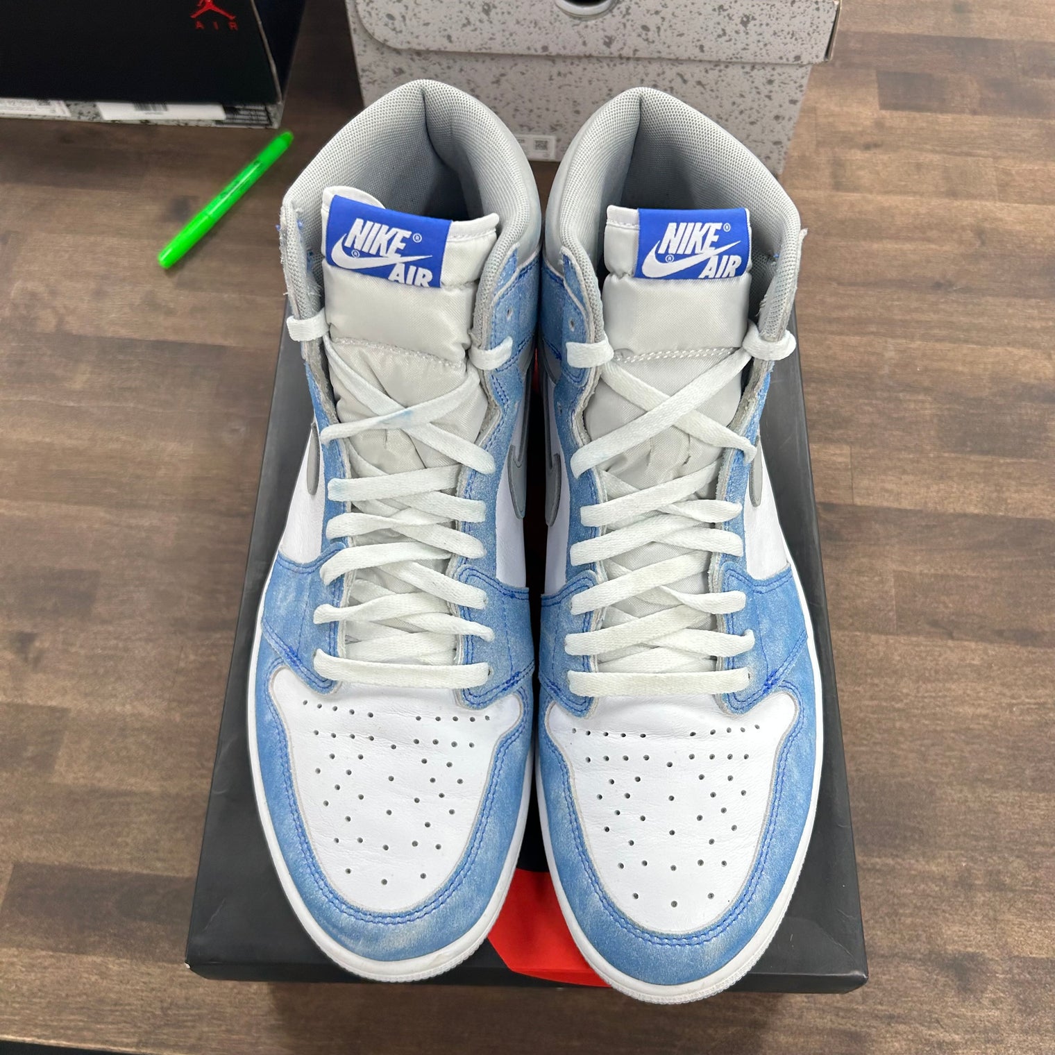 Hyper Royal Smoke Grey Jordan 1 High (USED)