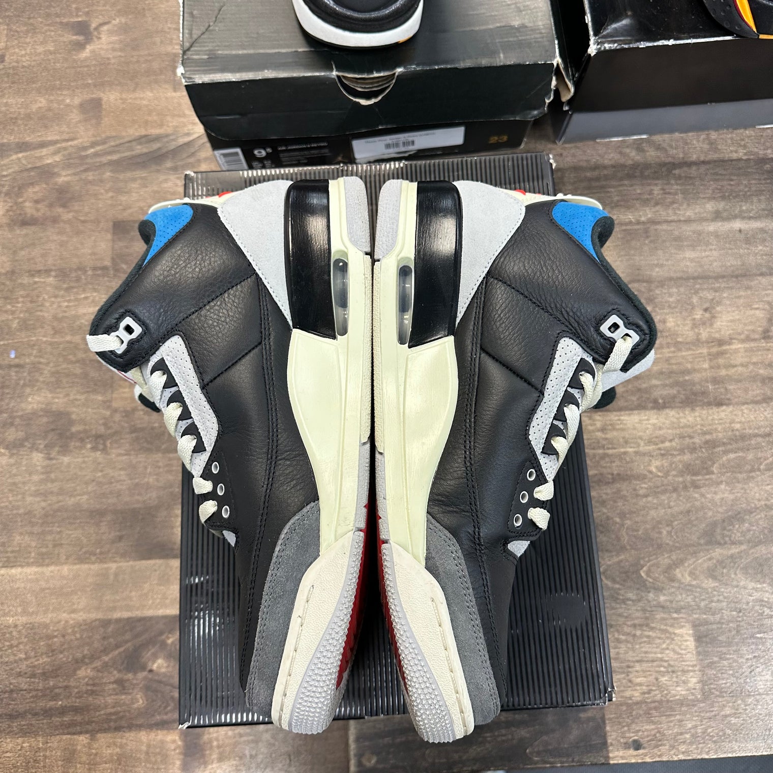 Rare Air Jordan 3 Retro OG (USED)