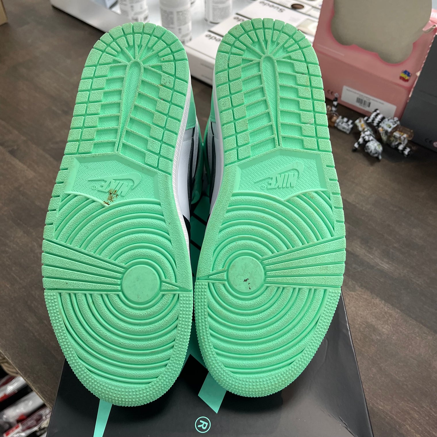 Green Glow Jordan 1 High (USED)
