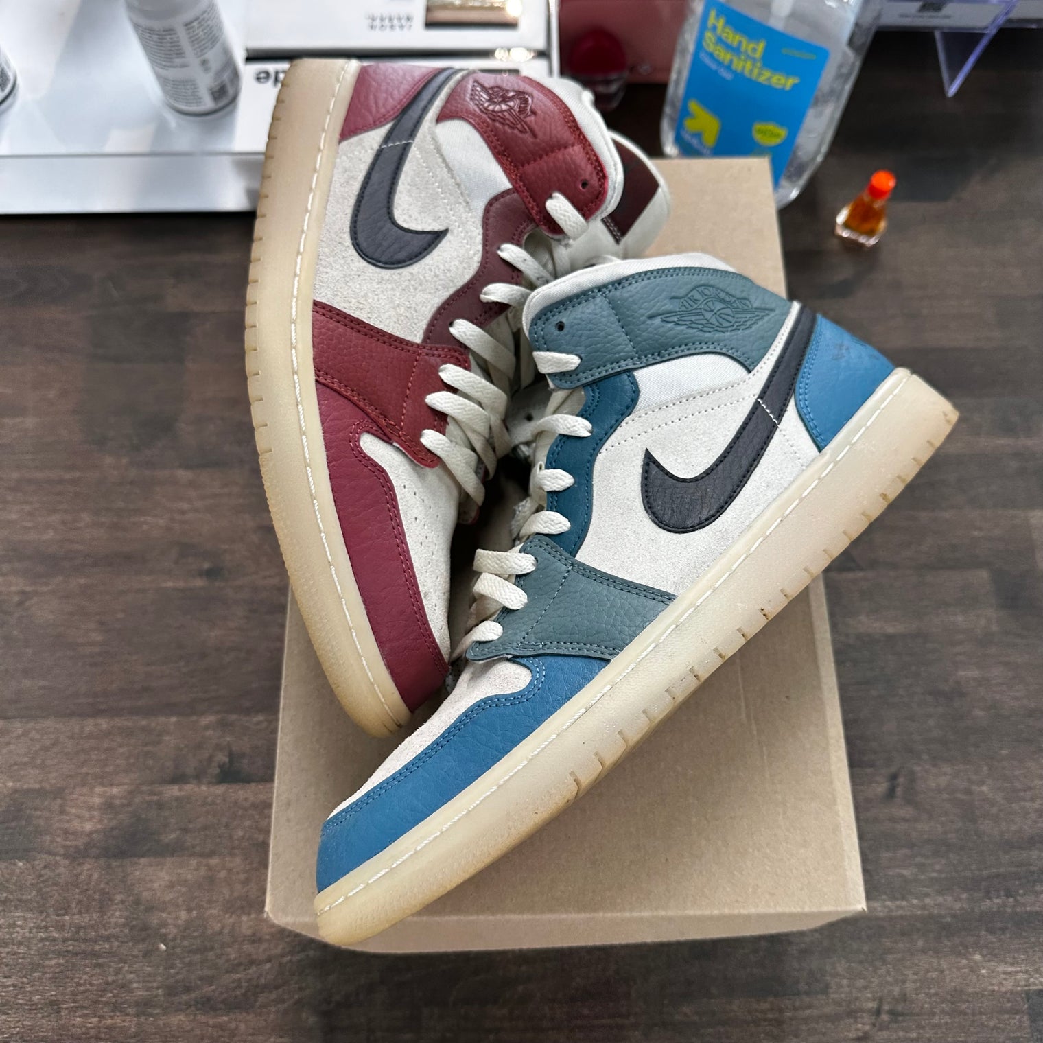 Anti-Gravity Jordan 1 Mid (W) (USED, No Box)