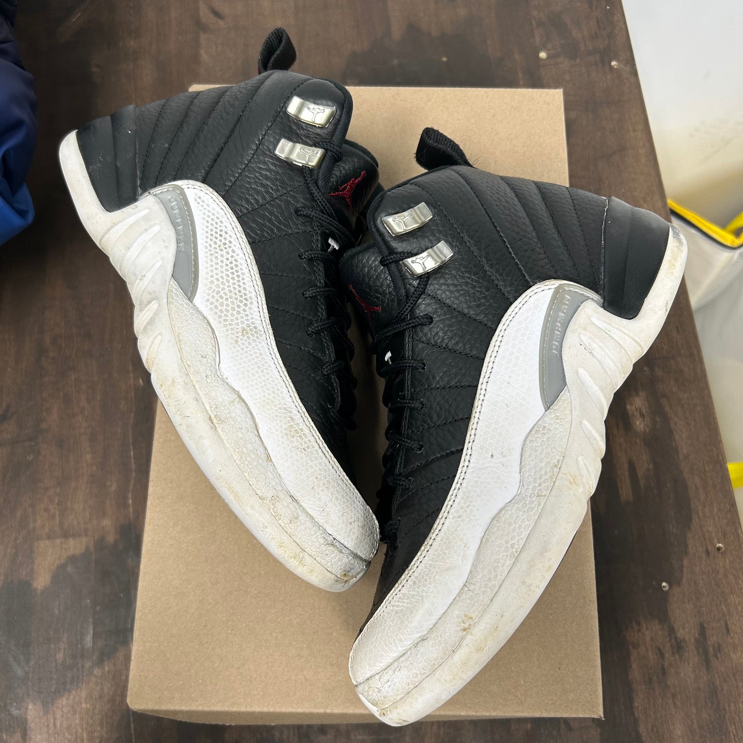 Playoff Jordan 12 (GS) (USED, No Box)