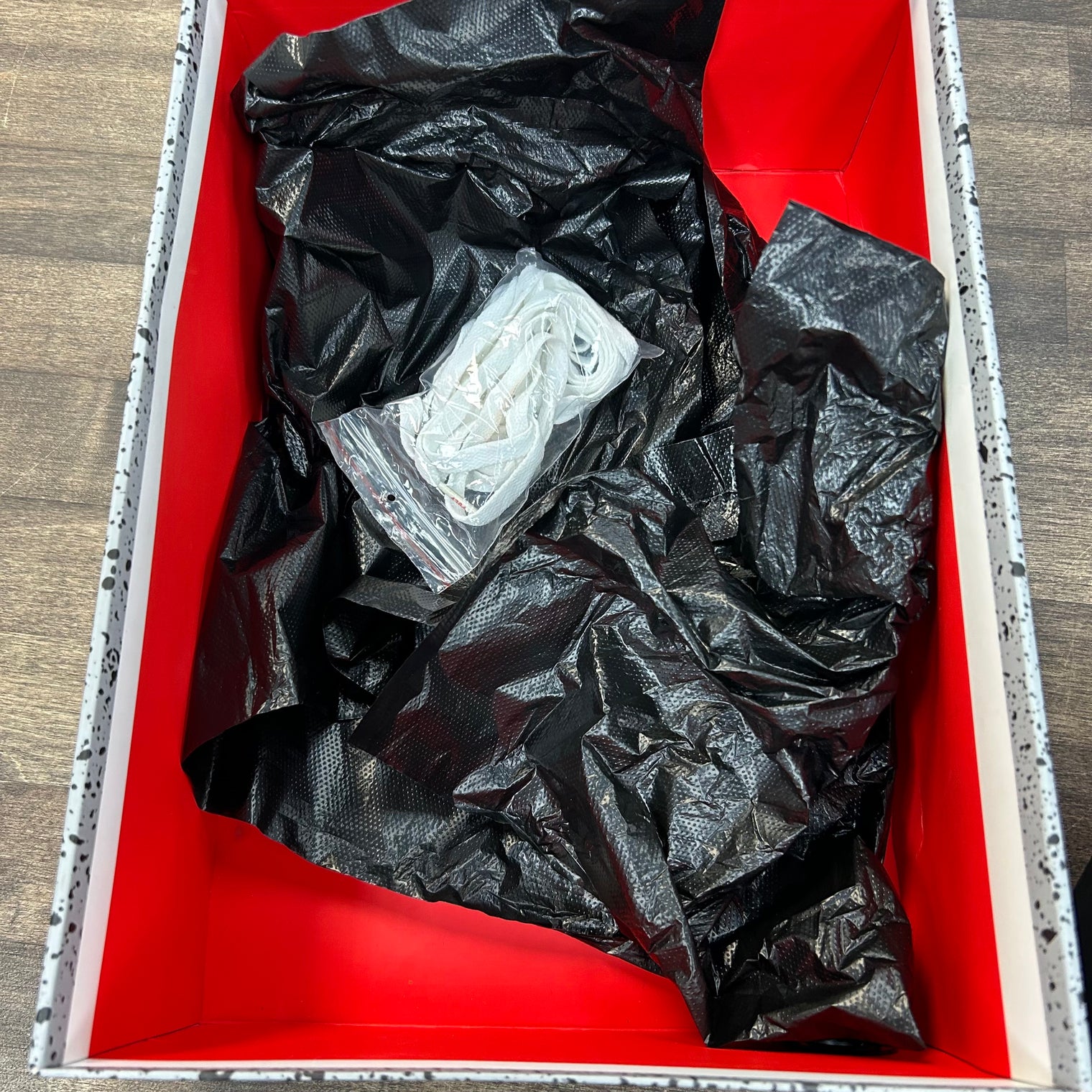What the Jordan 4 Retro (USED)