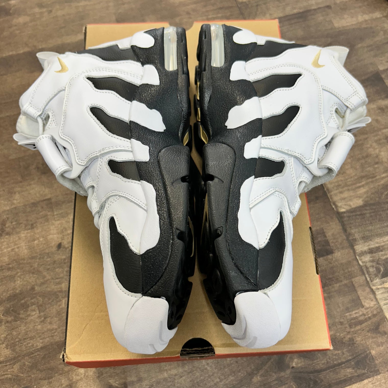 Colorado Away White Black Air DT Max 96 (USED)