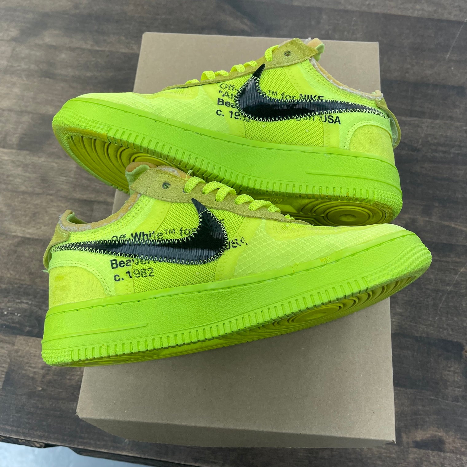 Off-White Volt Air Force 1 (USED, No Box)