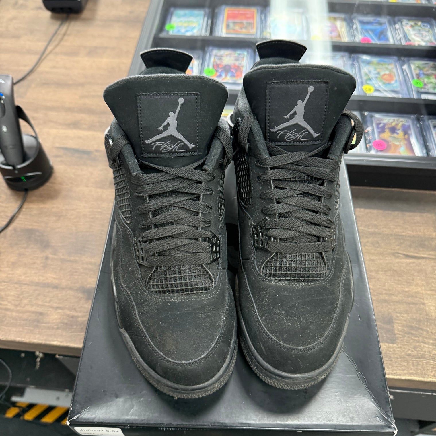 Black Cat Jordan 4 2020 (USED)