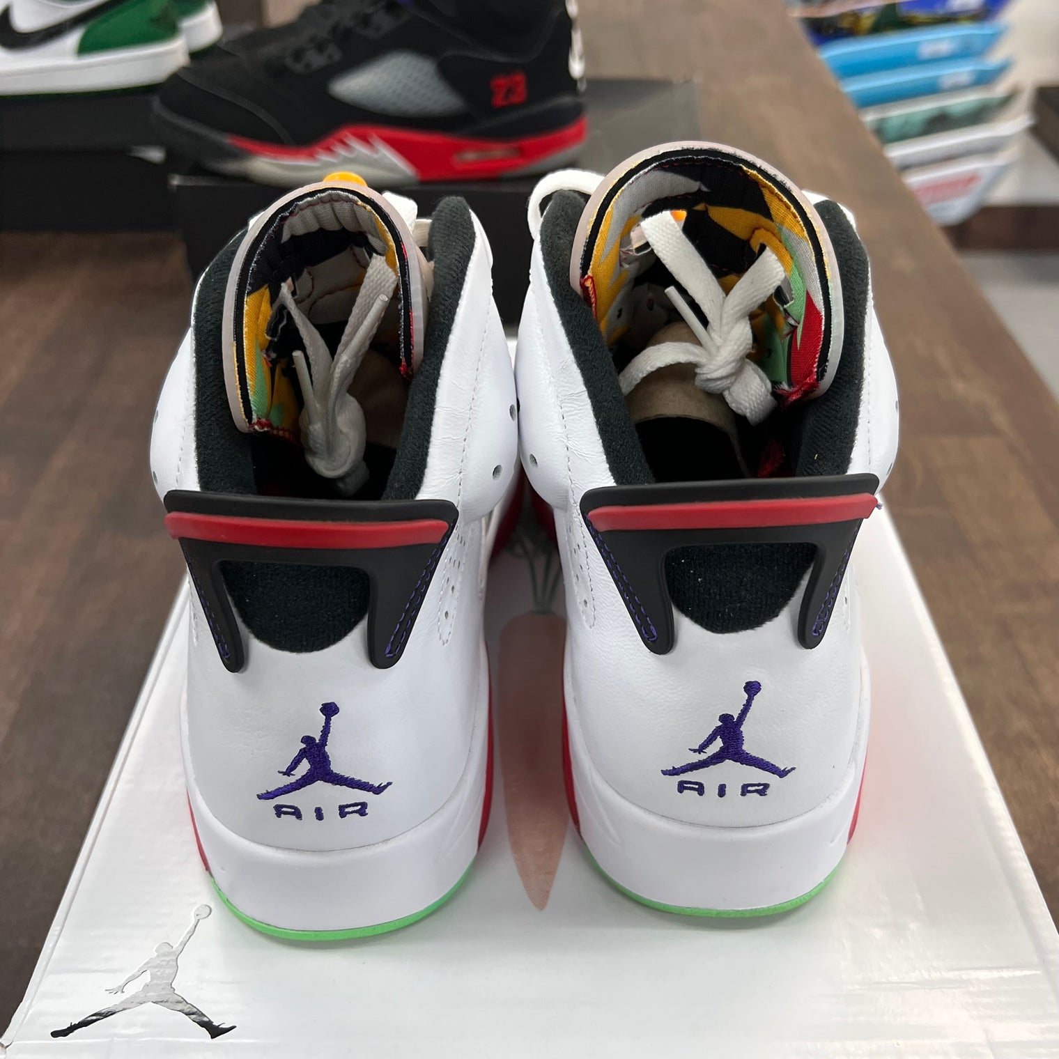 Hare Jordan 6 (USED)