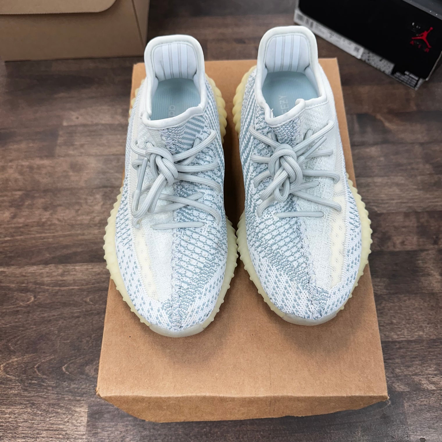 Cloud Yeezy 350 (USED,No Box)