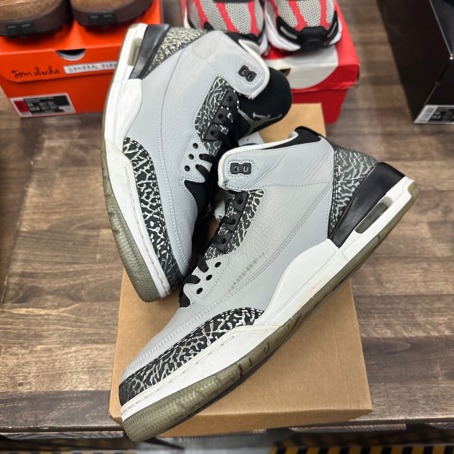Jordan 3 Retro Wolf Grey (USED, No Box)