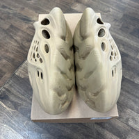 Ochre Yeezy Foam RNNR (USED)