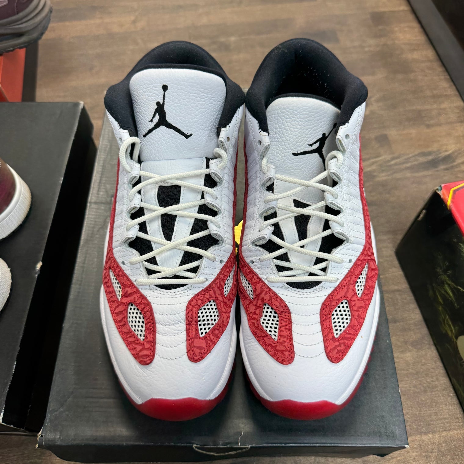 White Gym Red Jordan 11 Low IE (USED)