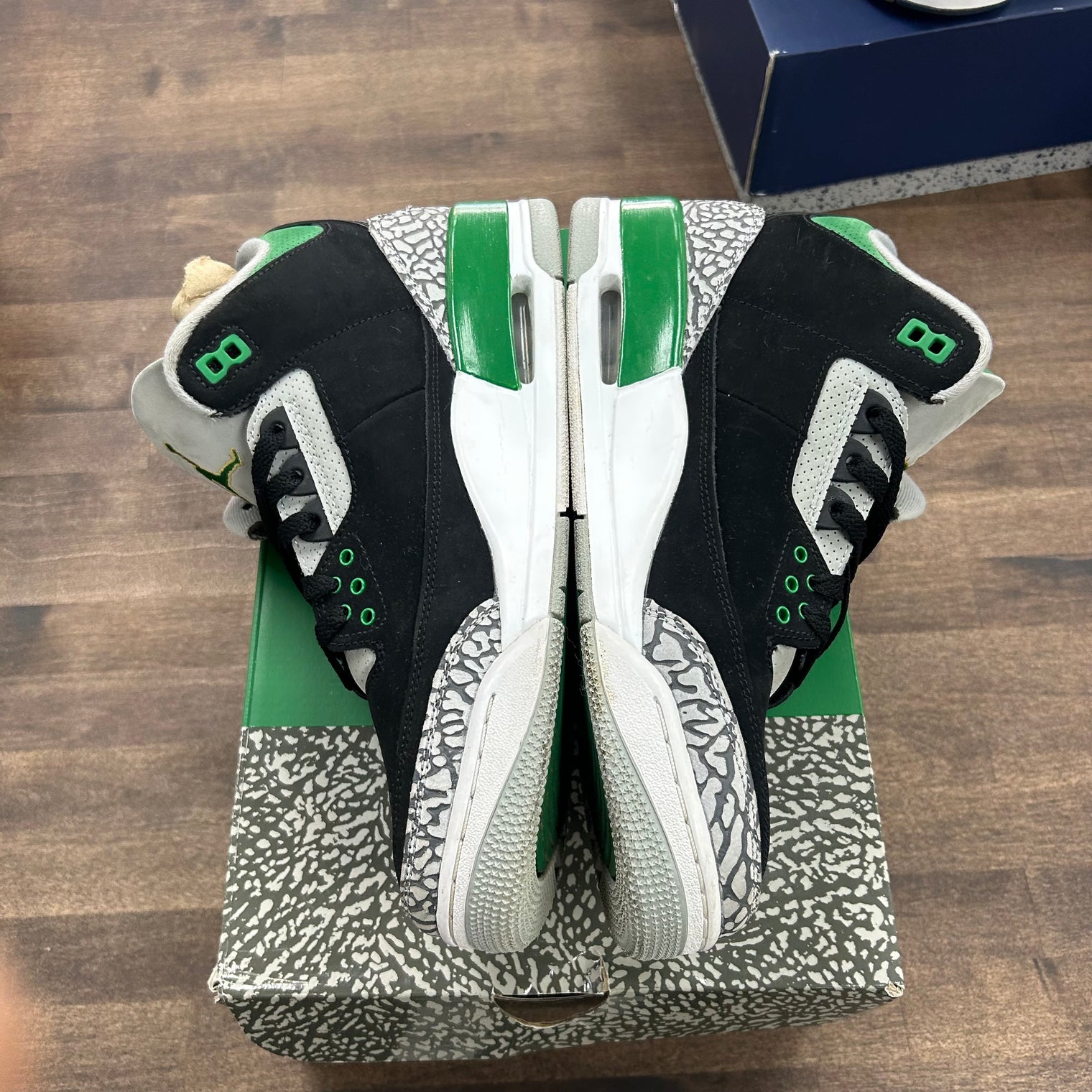 Pine Green Jordan 3 Retro (USED)