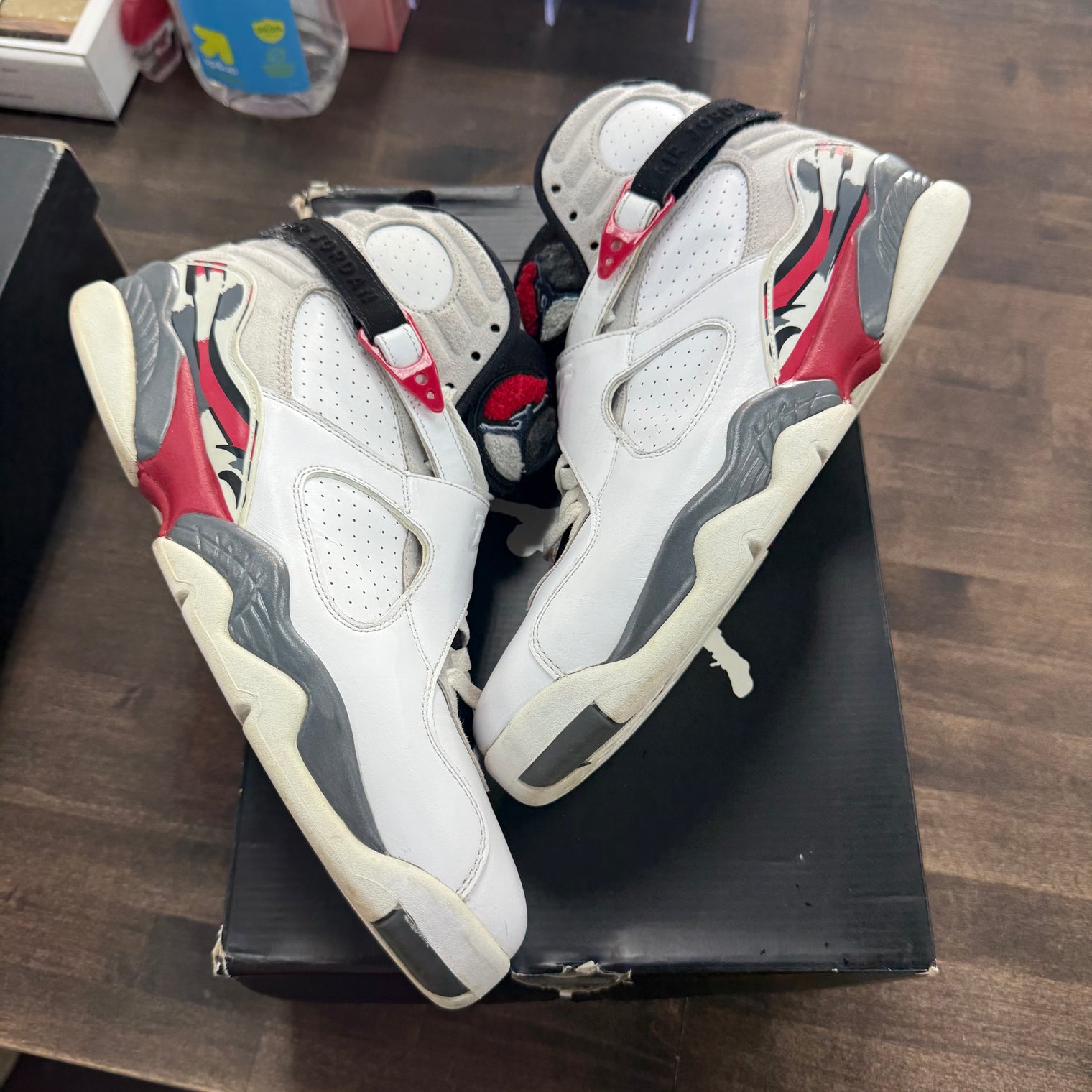 Bugs Bunny Jordan 8 Retro (2013) (USED)