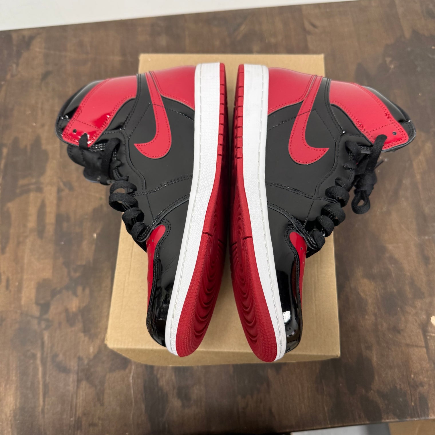 Patent Bred Jordan 1 High (USED,No Box)