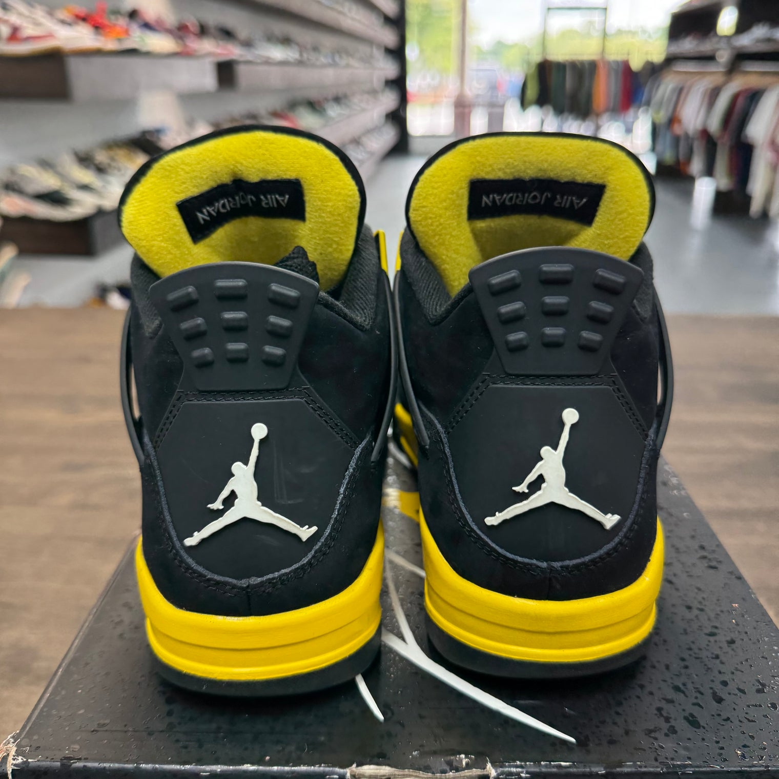 Yellow Thunder Jordan 4 Retro (USED)