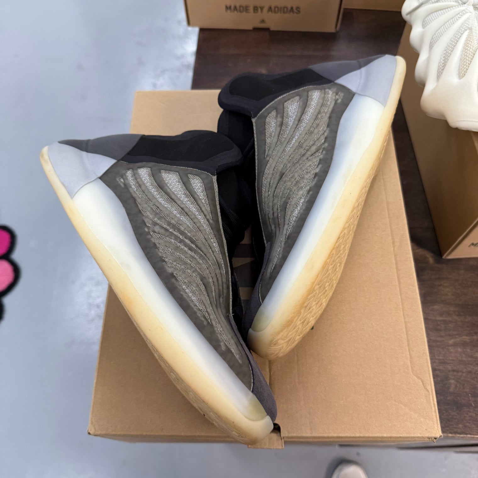 Barium Yeezy QNTM (USED)