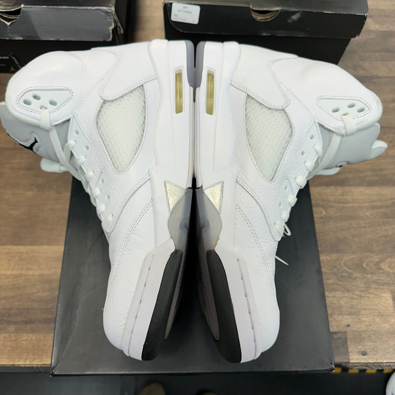 White Metallic Jordan 5 (2015) (USED, Replacement Box)