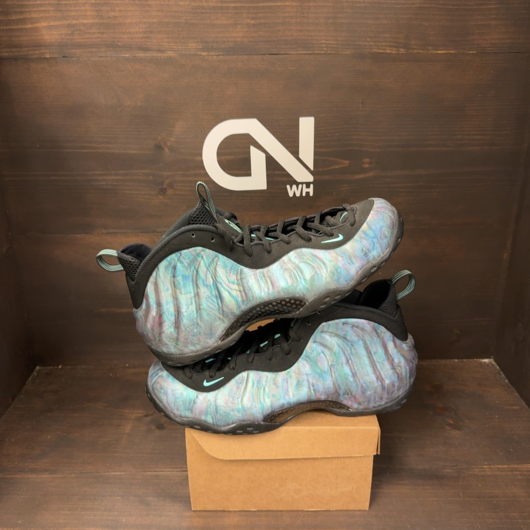 Nike Air Foamposite One Abalone Size 14 (Pre-Owned) - Image 1
