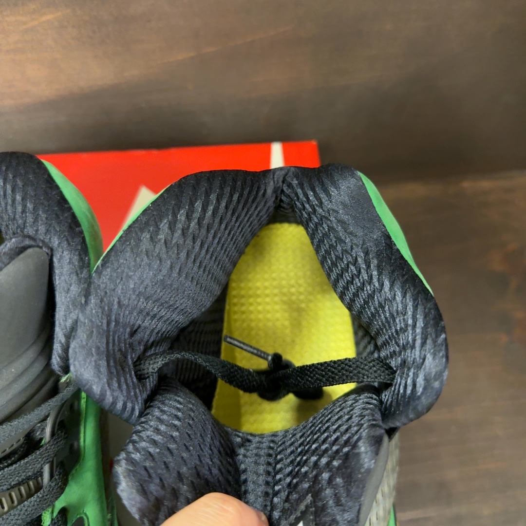Jordan 5 Retro SE Oregon Size 9.5 (Pre-Owned) - Image 5