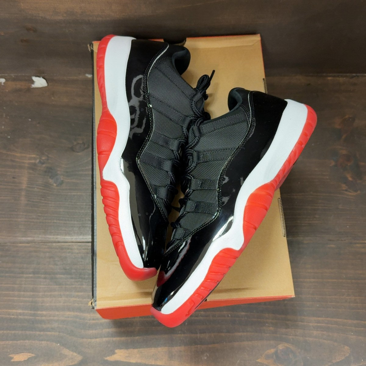 Jordan 11 Retro Low Bred (2025) - Image 2