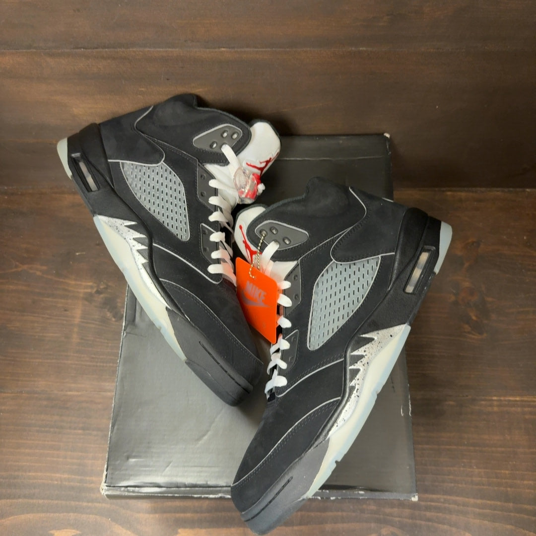 Jordan 5 Retro OG Black Metallic Reimagined - Image 2
