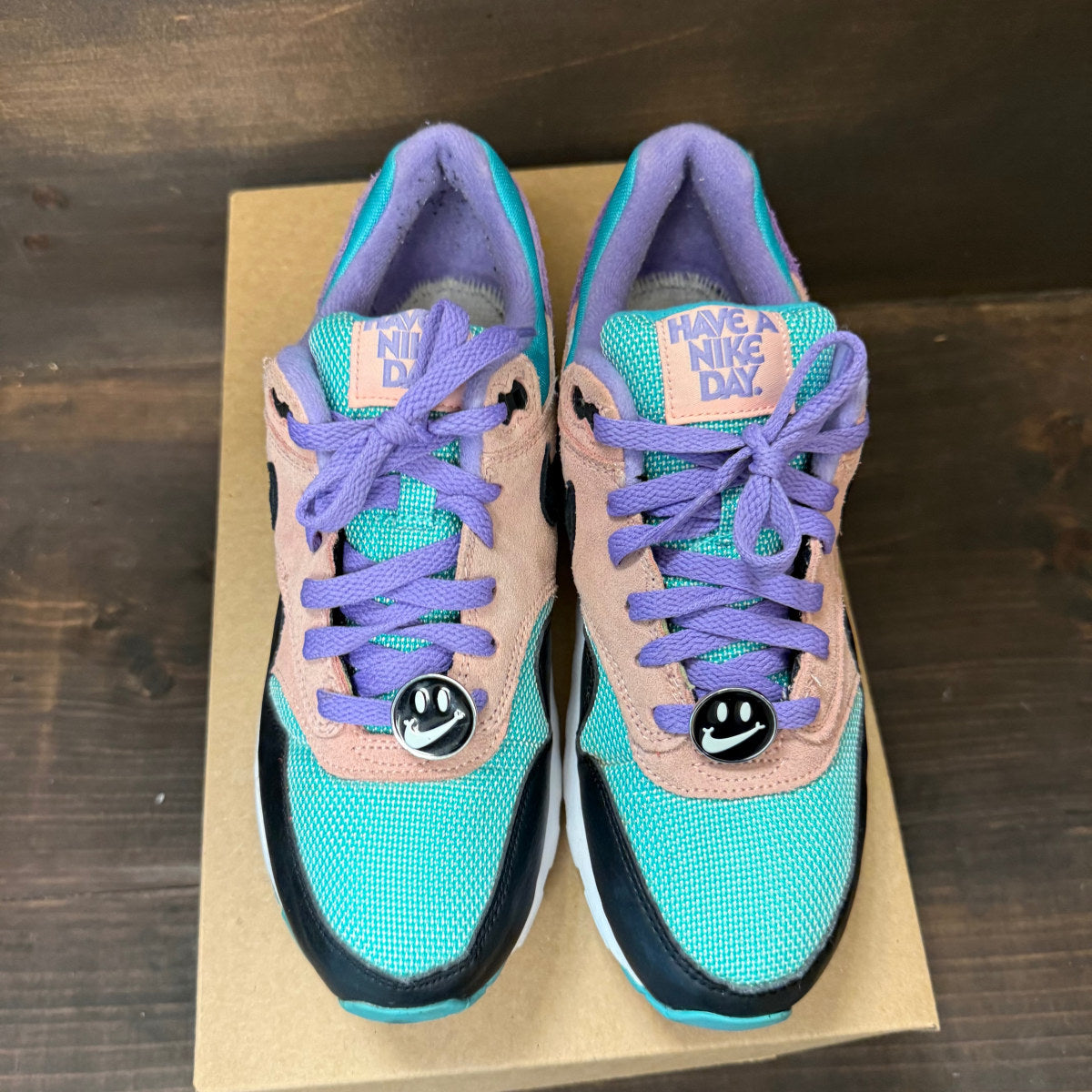 Nike Air Max 1 Have a Nike Day (GS) Size 7Y (Pre-Owned) - Image 3