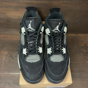 Jordan 4 Retro White Thunder Size 12.5 (Pre-Owned) - Image 3