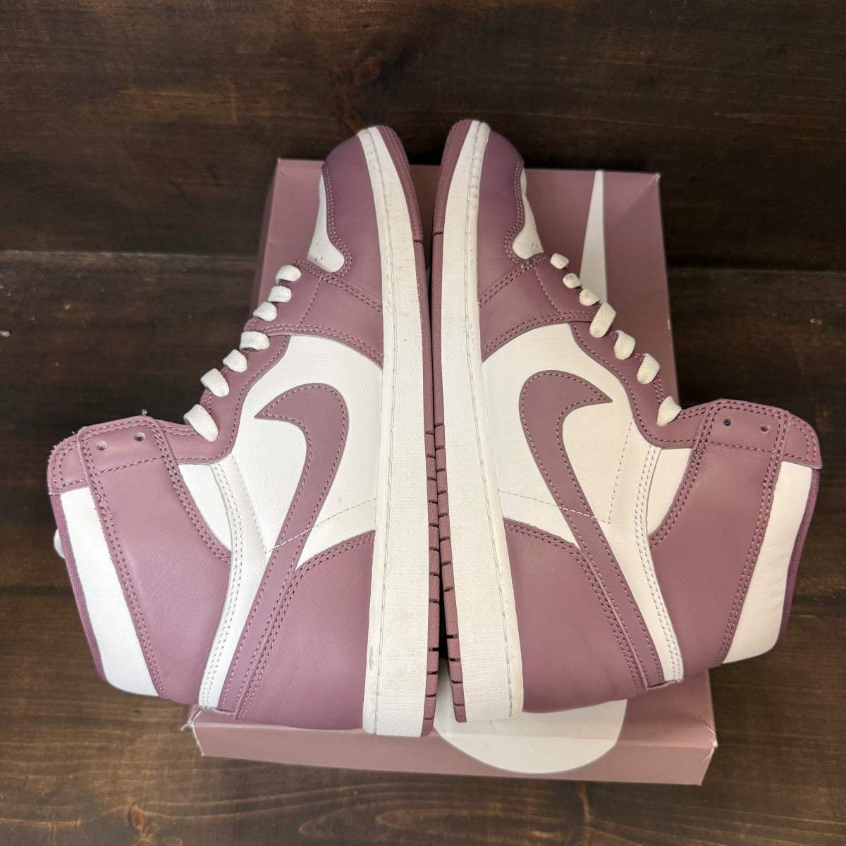 Jordan 1 Retro High OG Mauve - Image 4