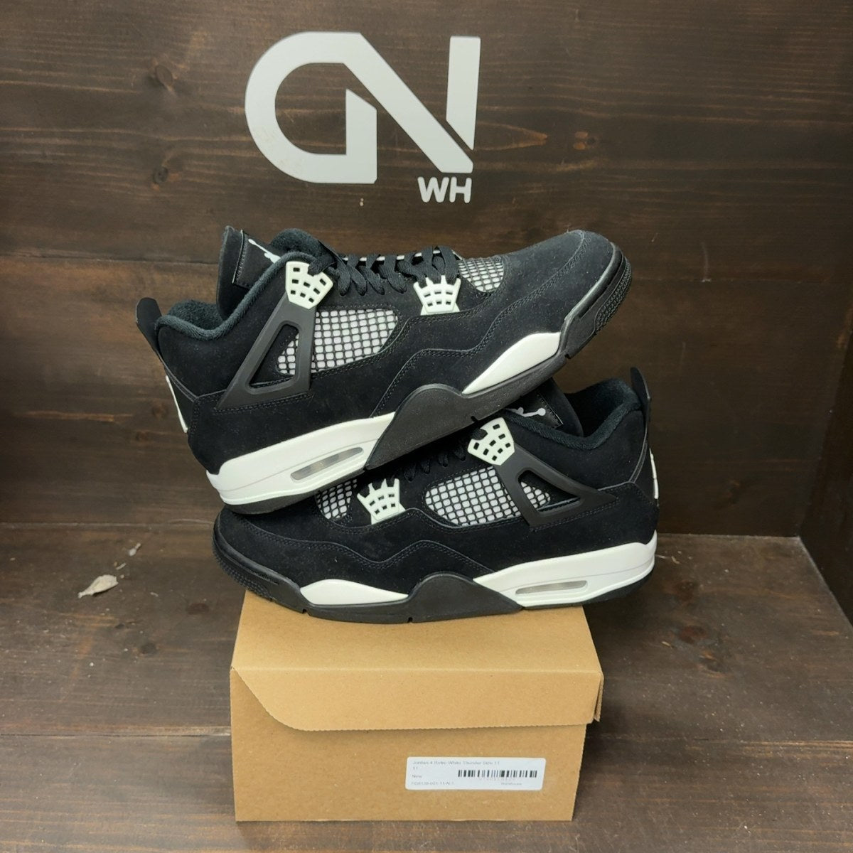 Jordan 4 Retro White Thunder Size 11 - Image 1