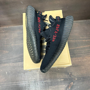 adidas Yeezy Boost 350 V2 Black Red Size 10.5 (Pre-Owned) - tag