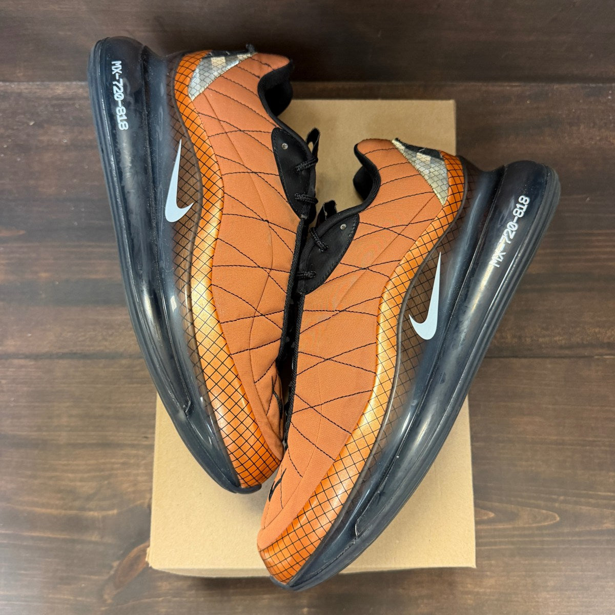 Nike Air Max 720-818 Metallic Copper Size 11 (Pre-Owned) - Image 2