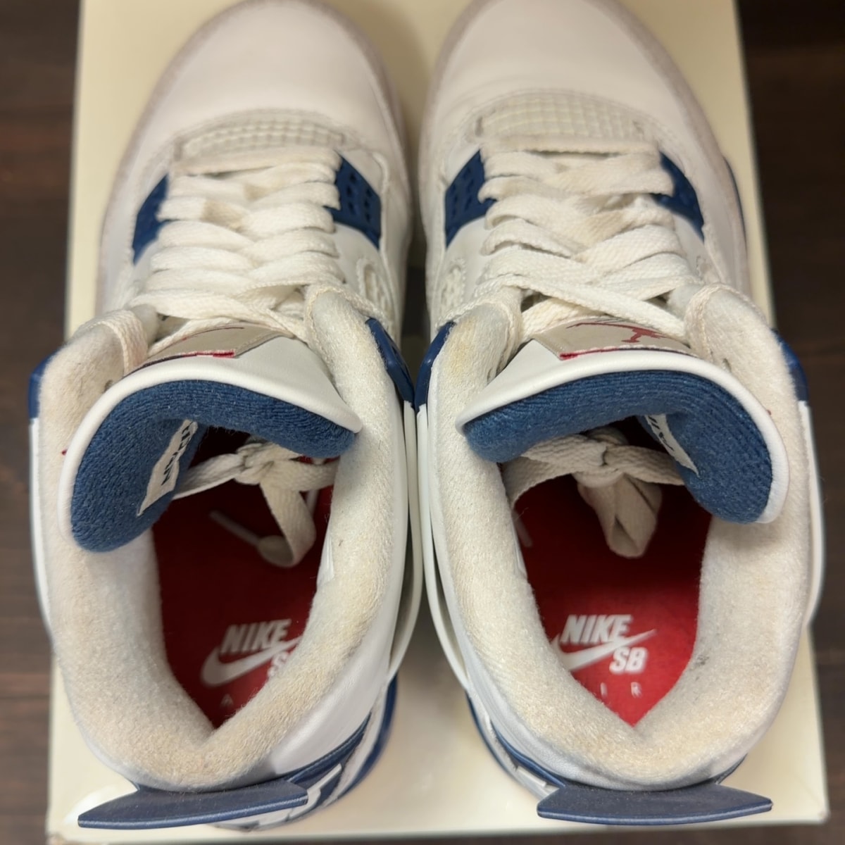 Jordan 4 Retro SB Navy Size 5 (Pre-Owned) - aux