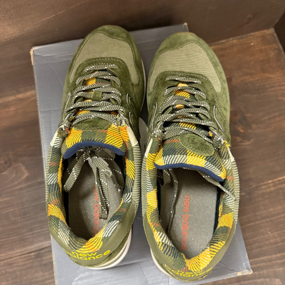 Green Plaid Yellow New Balance 574 Size 10.5 (Pre-Owned) - Image 5