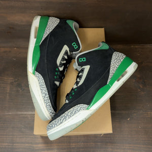 Jordan 3 Retro Pine Green Size 13 (Pre-Owned) - Image 2