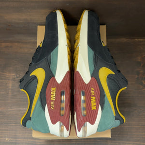 Nike Air Max Excee Black Vintage Green Dark Team Red Bronzine Size 15 (Pre-Owned) - Image 6