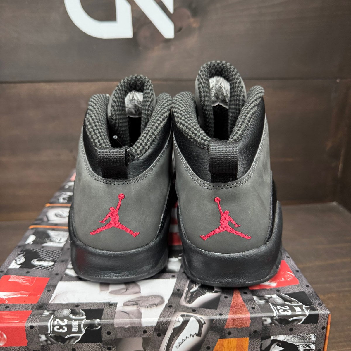 Jordan 10 Retro Shadow (2025) - Image 5