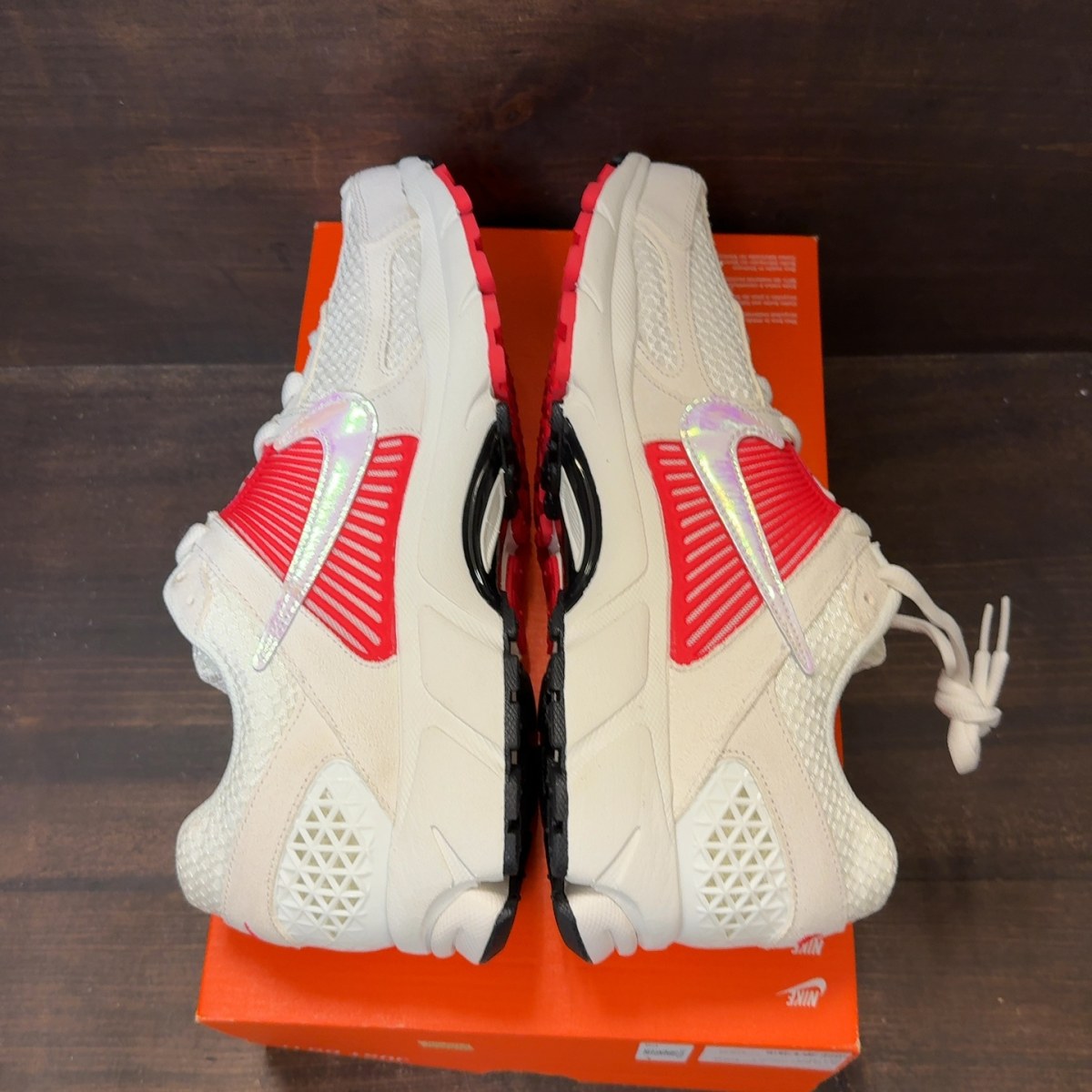 Nike Zoom Vomero 5 Siren Red (Women's) Size 12W