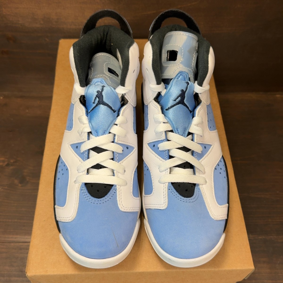 Jordan 6 Retro UNC White (GS) Size 5.5Y (Pre-Owned) - Image 3