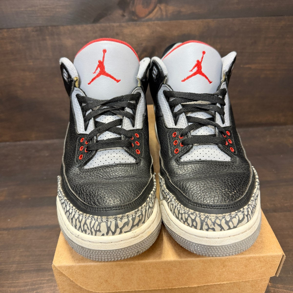 Jordan 3 Retro Black Cement (2018) Size 12 (Pre-Owned) - Image 3