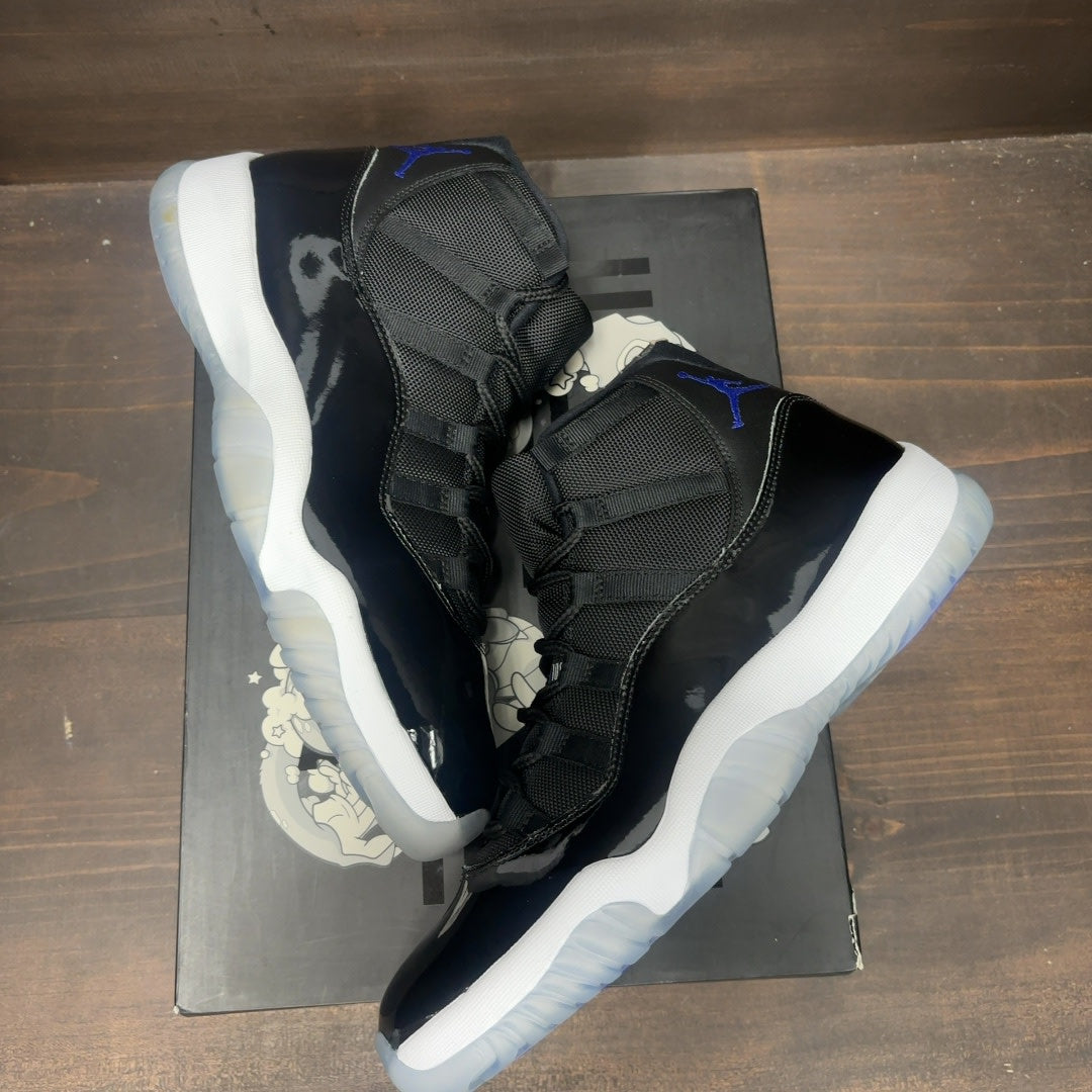 Jordan 11 Retro Space Jam (2016) - Image 2
