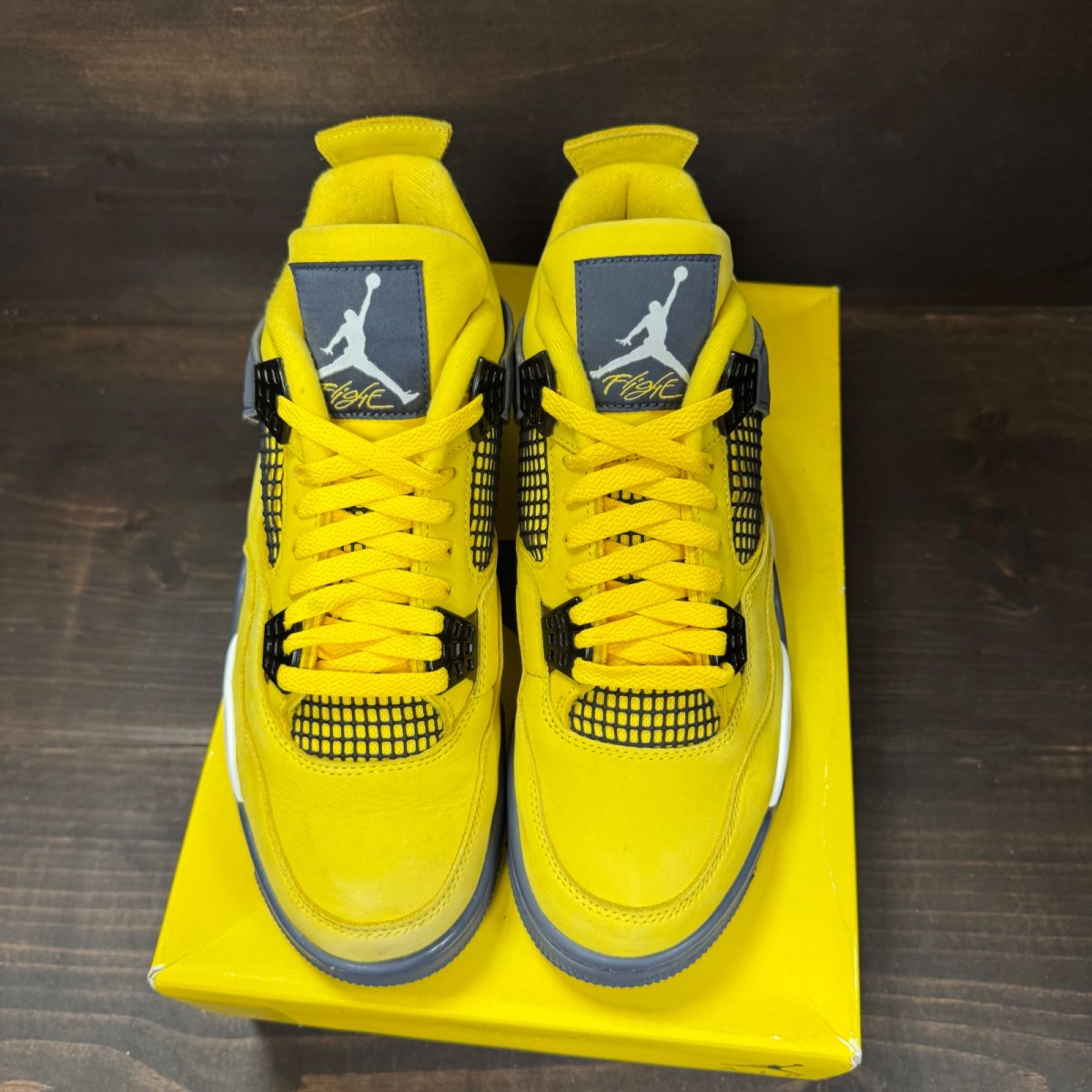 Jordan 4 Retro Lightning (2021) - Image 3