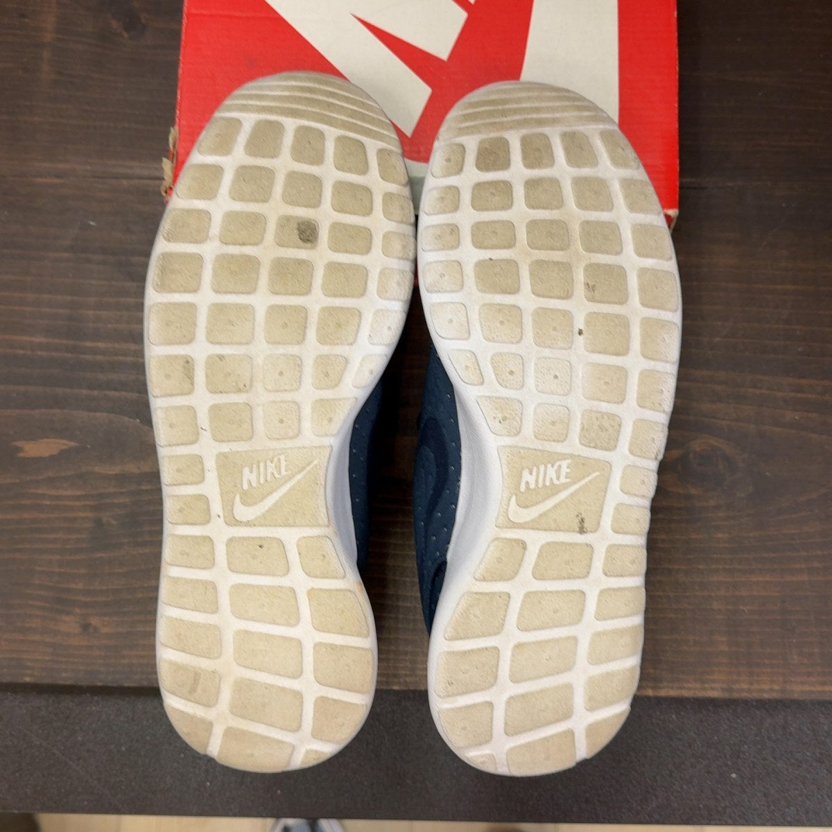 Nike Roshe One Obsidian/Wolf Grey Size 10 (Pre-Owned) - Image 8