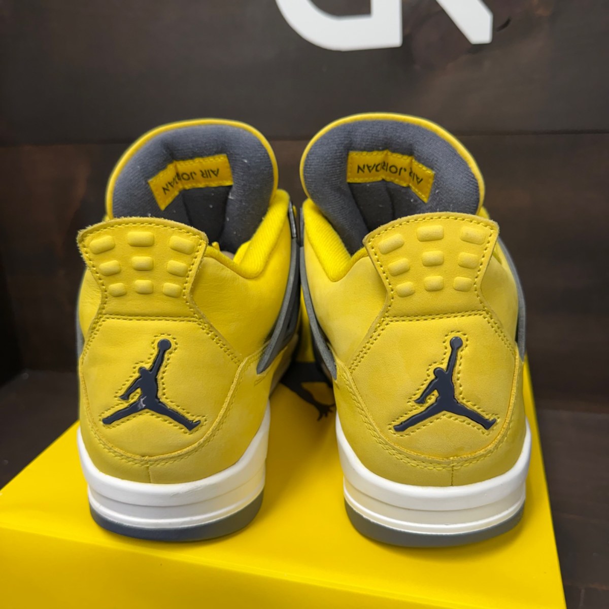 Jordan 4 Retro Lightning (2021) - Image 5