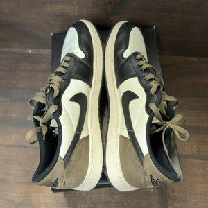 Jordan 1 Retro Low OG Mocha Size 12 (Pre-Owned)