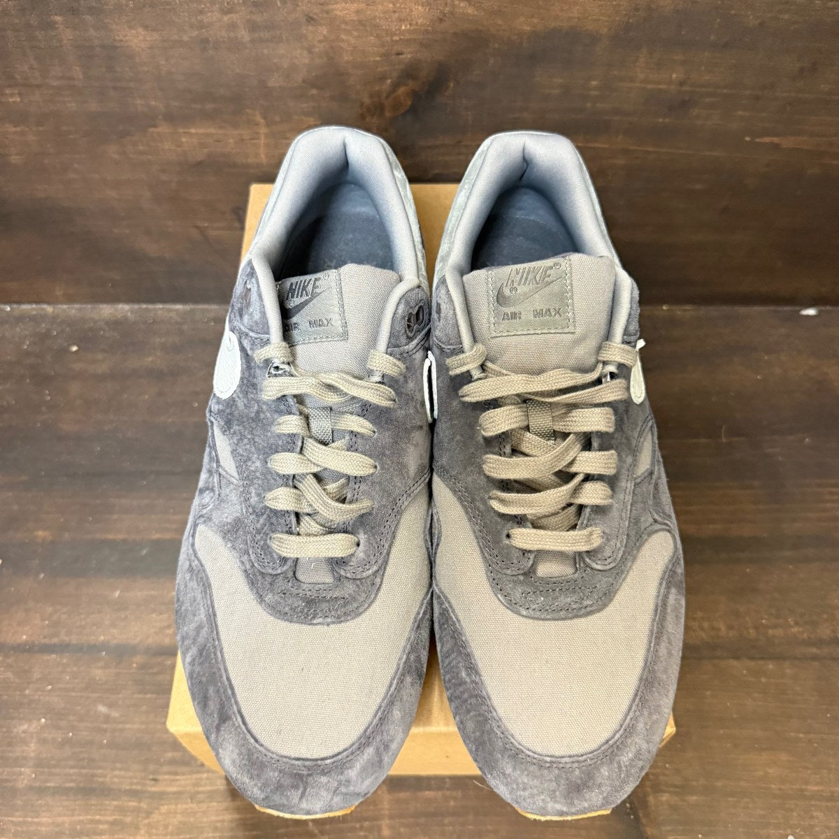 Nike Air Max 1 Crepe Soft Grey Size 12 (Pre-Owned) - Image 2