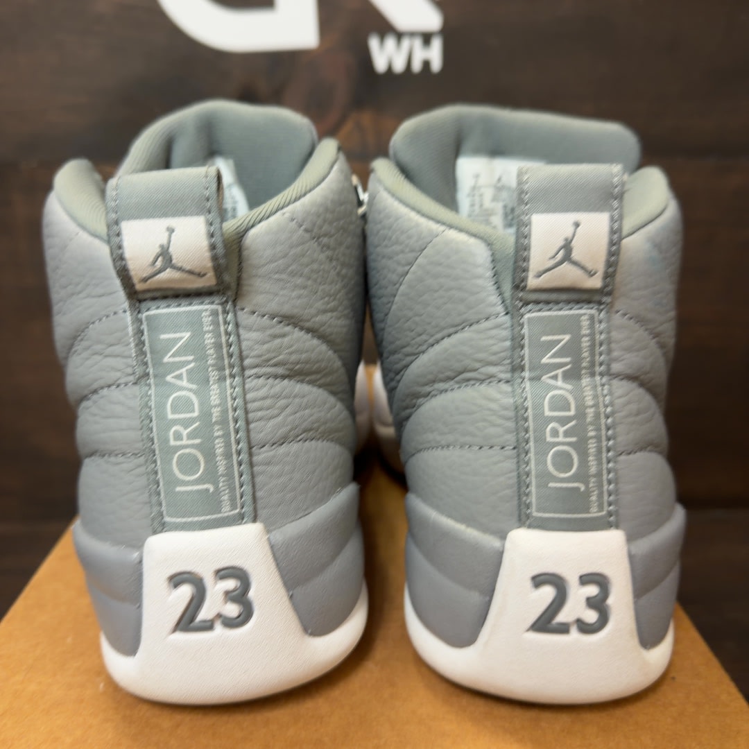 Jordan 12 Retro Stealth Size 7 (Pre-Owned) - Image 4
