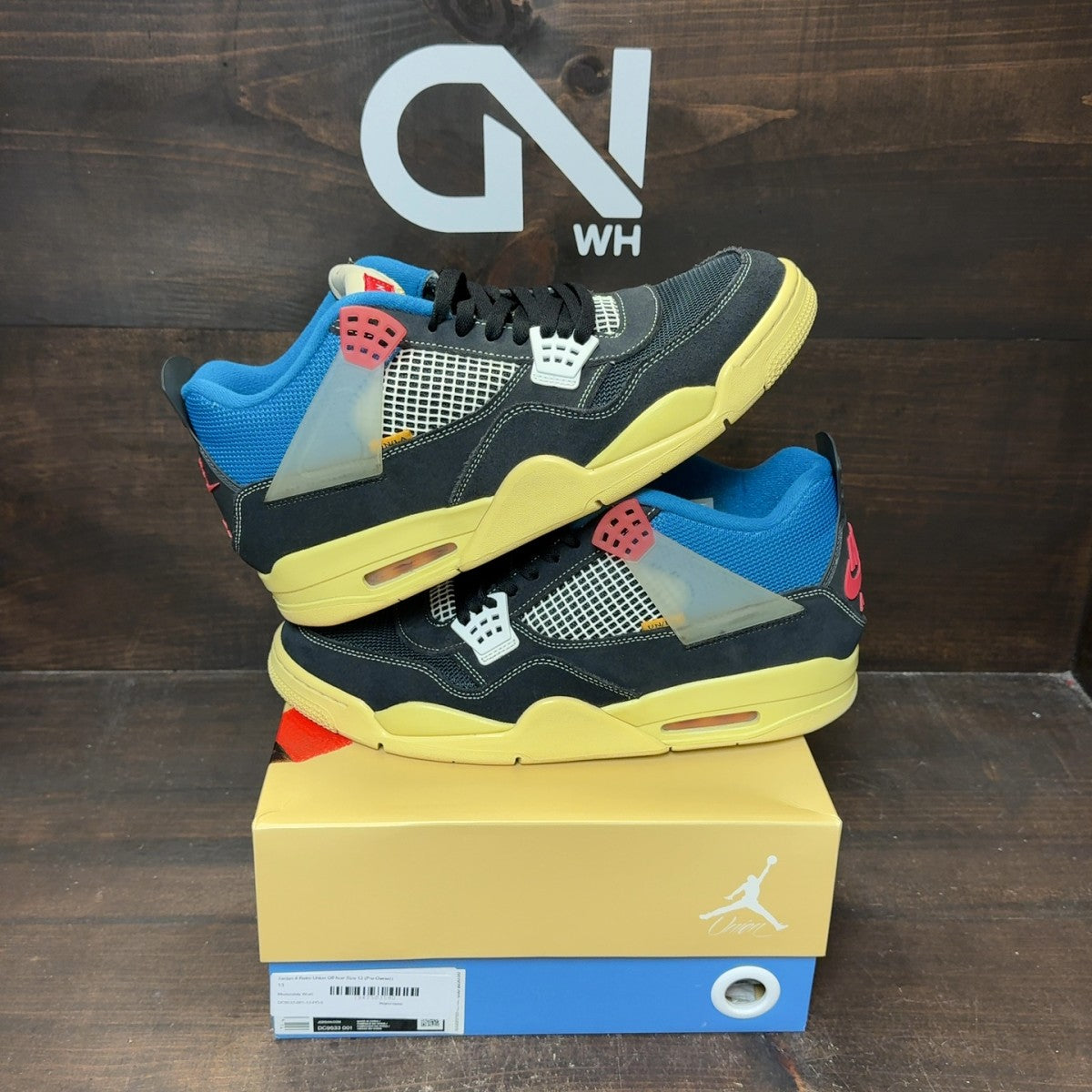 Jordan 4 Retro Union Off Noir Size 13 (Pre-Owned) - Image 1