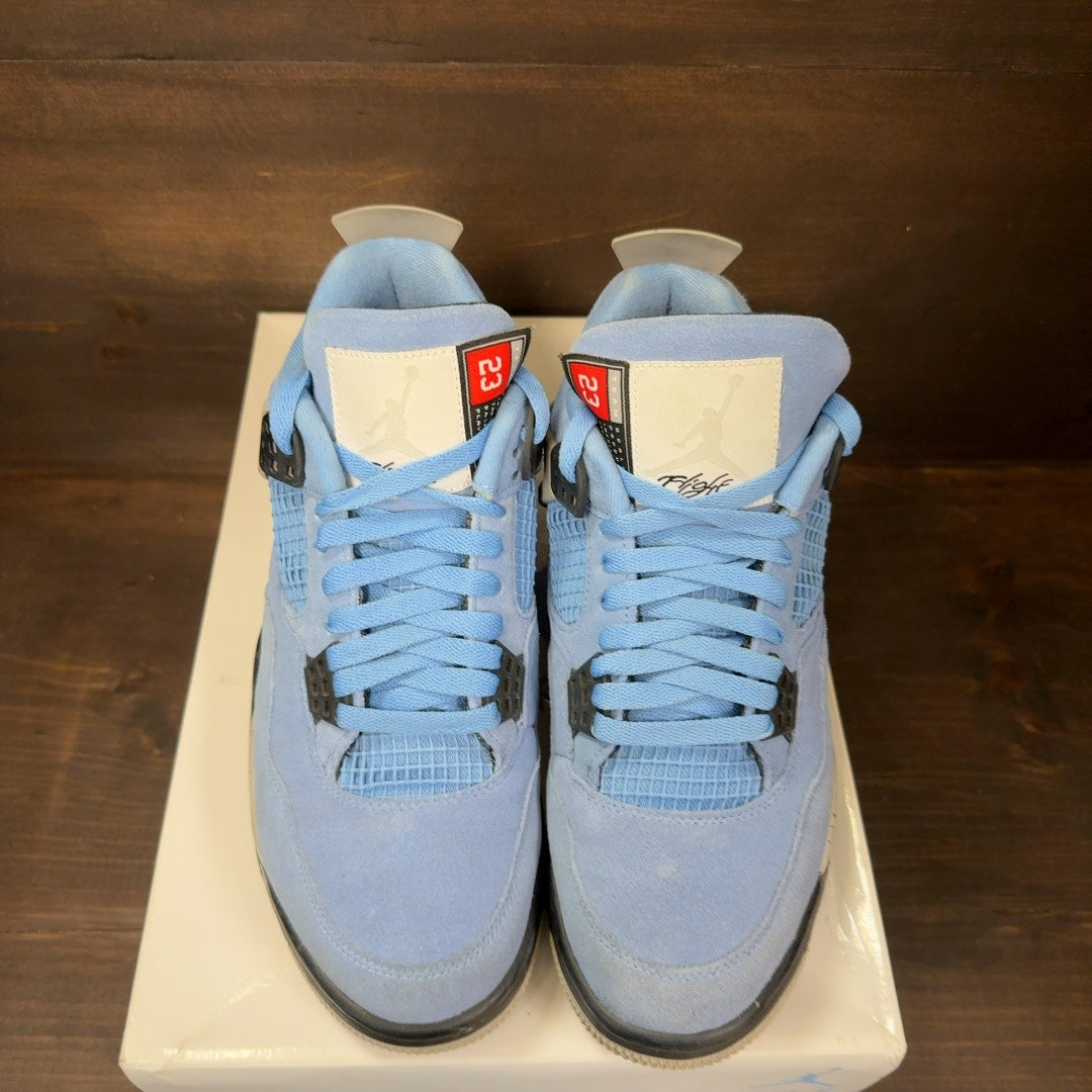 Jordan 4 Retro University Blue Size 9.5 (Pre-Owned)