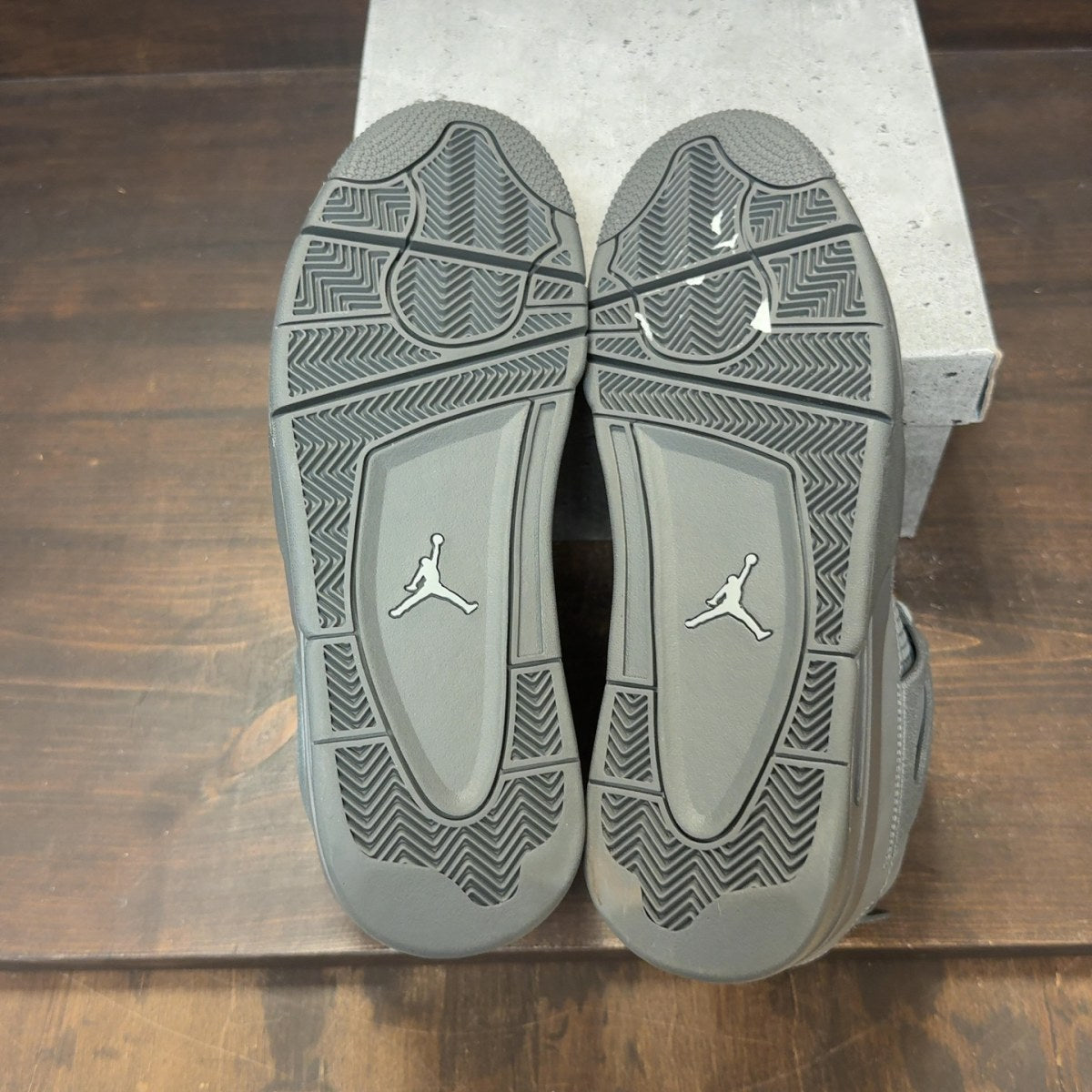 Jordan 4 Retro SE Paris Olympics Wet Cement - Image 8