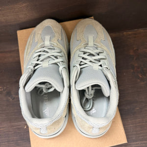 adidas Yeezy Boost 700 Salt Size 9 (Pre-Owned) - Image 5