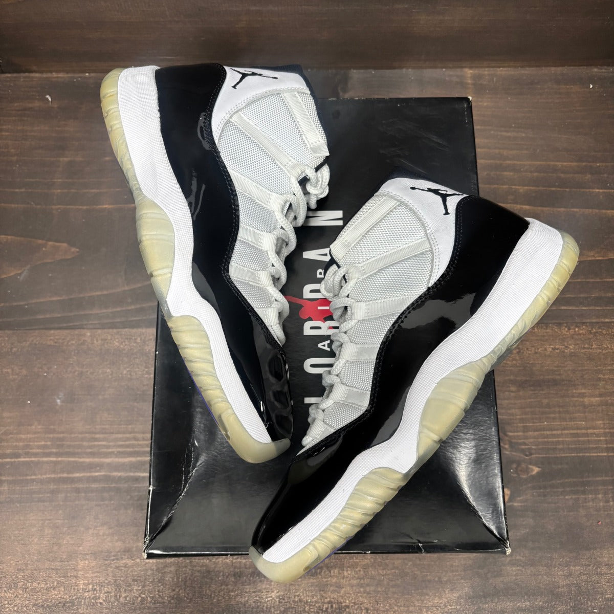Jordan 11 Retro Concord (2018) - Image 2